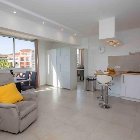 Beach Tropez, With View Gassin Exterior photo